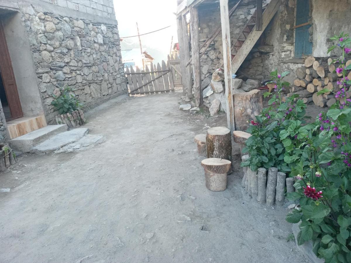Stone House Marexi 호텔 Adishi 외부 사진